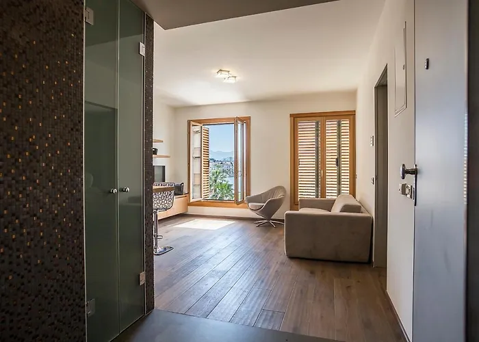 Seaview Luxury Retreat 4* Split