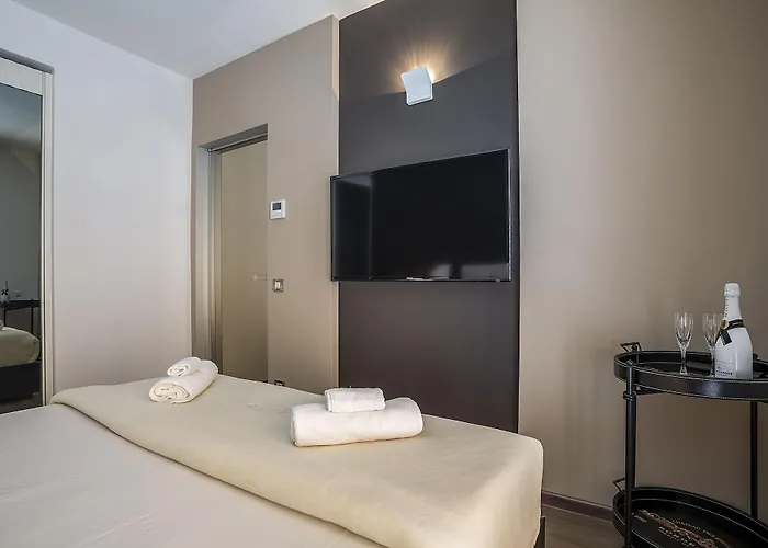 Seaview Luxury Retreat Split