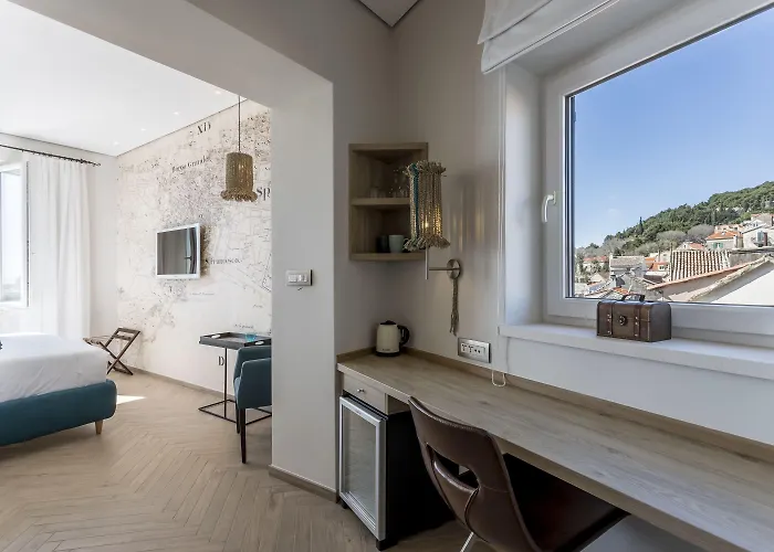 Seaview Luxury Retreat 4* Split