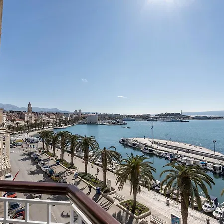 Seaview Luxury Retreat Pensión Split