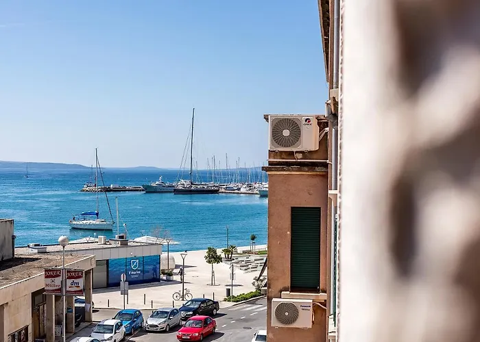 Seaview Luxury Retreat Pensión 4*